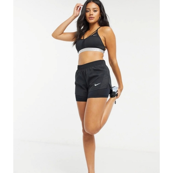 Nike Women's Running Shorts 2 in 1 size Small - Picture 1 of 14